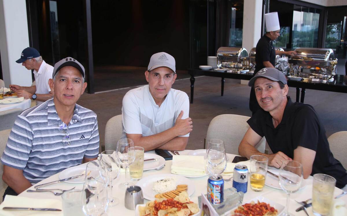 Gerardo Álvarez, Guillermo Guerra y Pato González