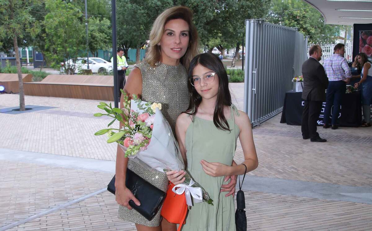 Jéssica Morfín y Eva Garza