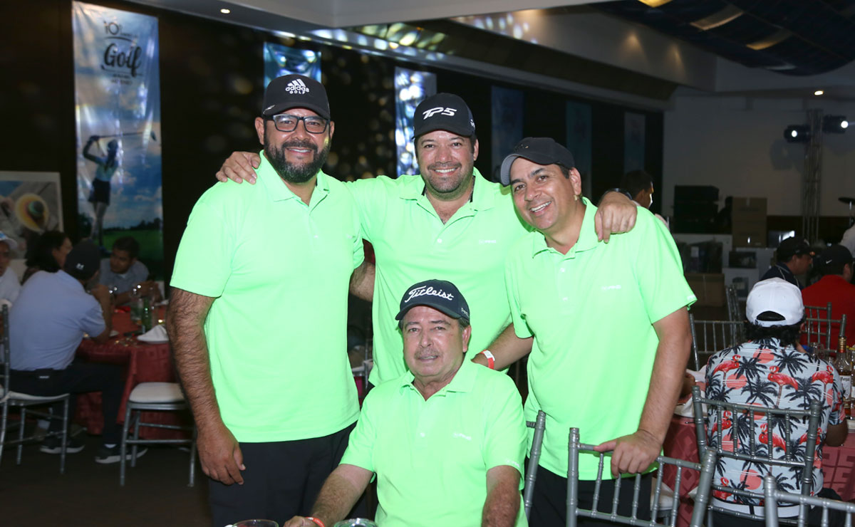 Ricardo, Emerson, Mario y Eduardo