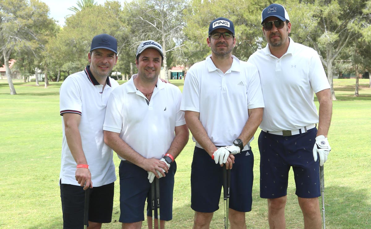 Roberto, Mauricio, Adrián y Efrén
