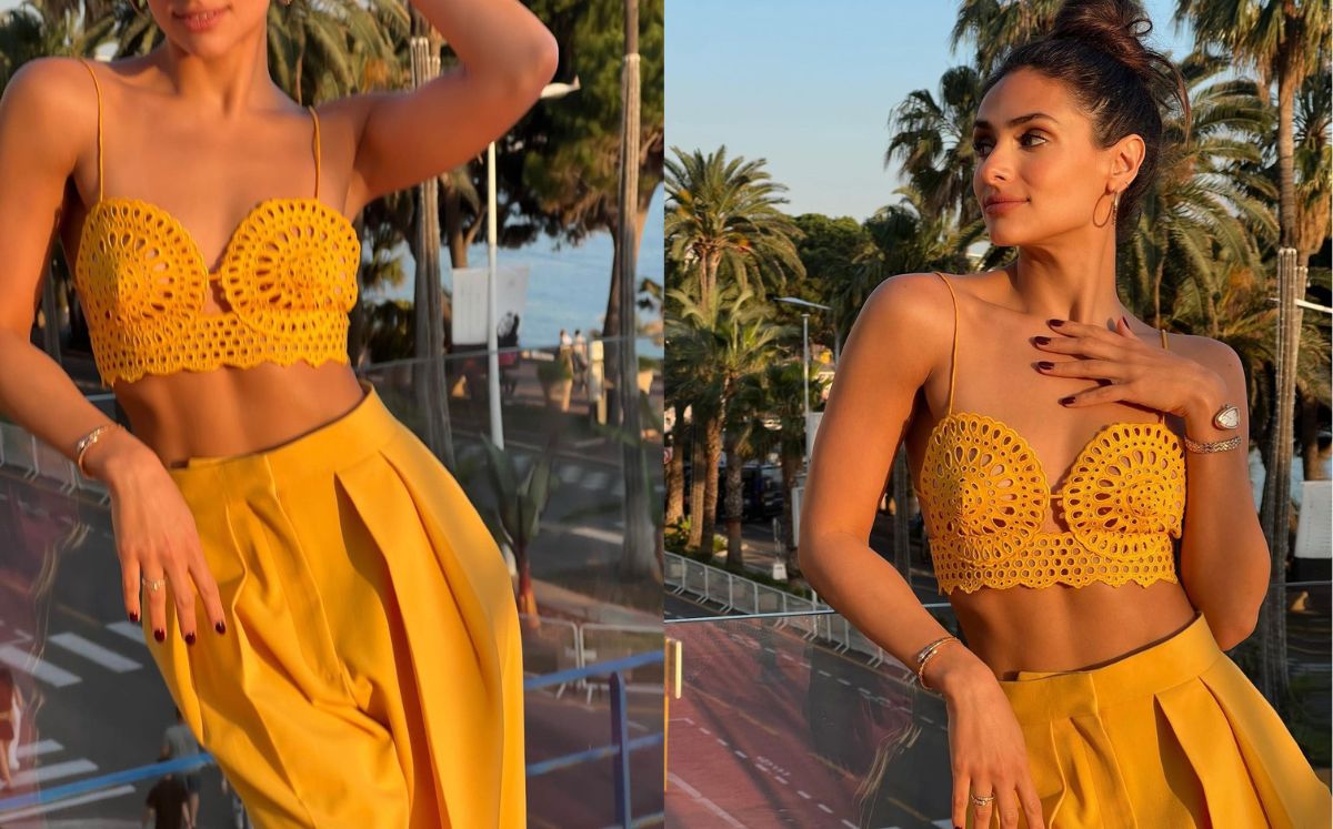 Renata Notni luce un bralette amarillo en la costa (Instagram)