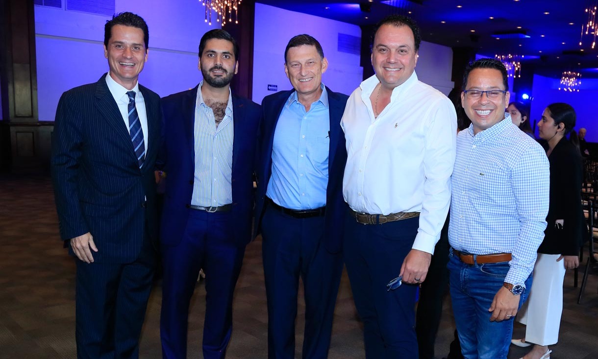 Fernando Margáin, Juan Pablo Castuera, Antonio Elosúa Manuel Madero y Héctor Castillo