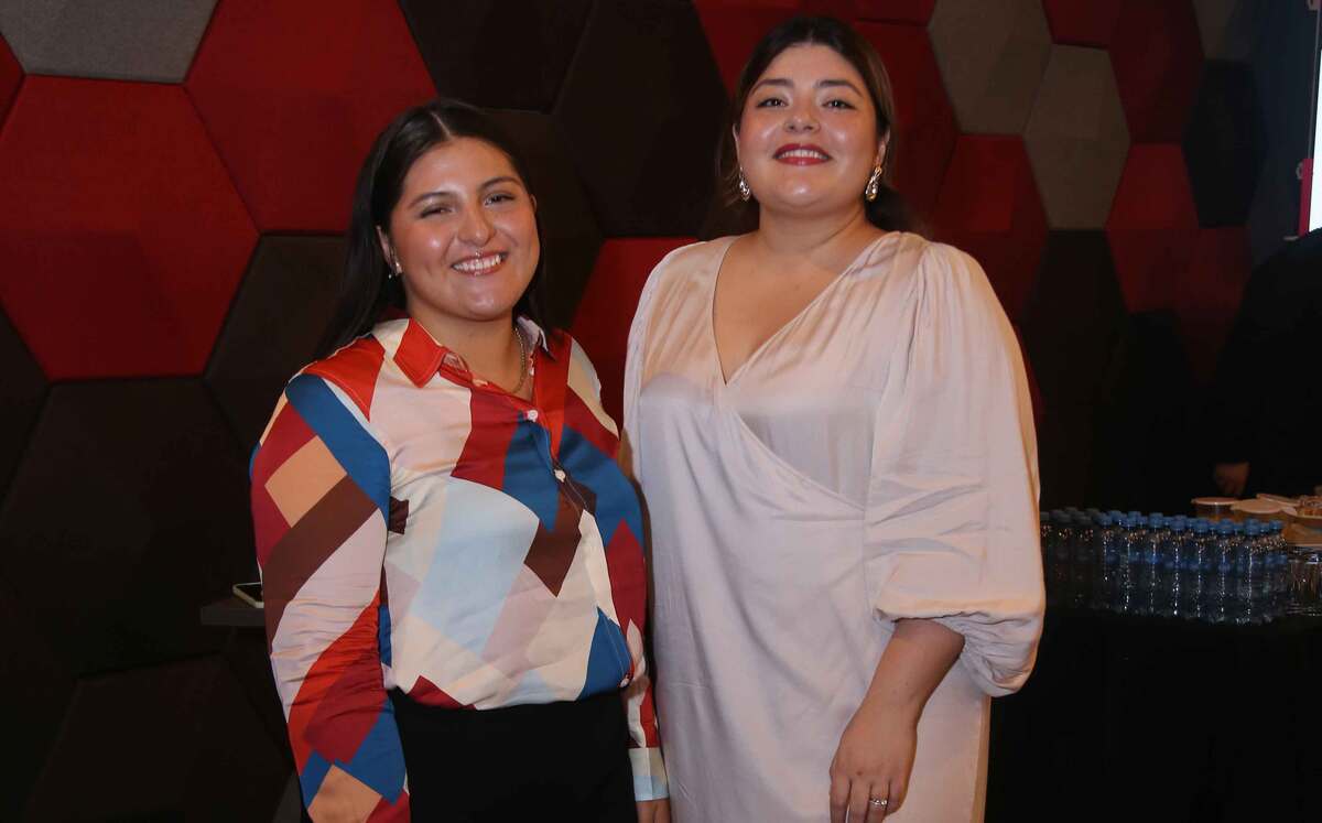 Alejandra Flores y Alejandra Patiño