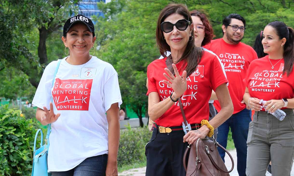 Cristina Palomo y Cristy Lankenau