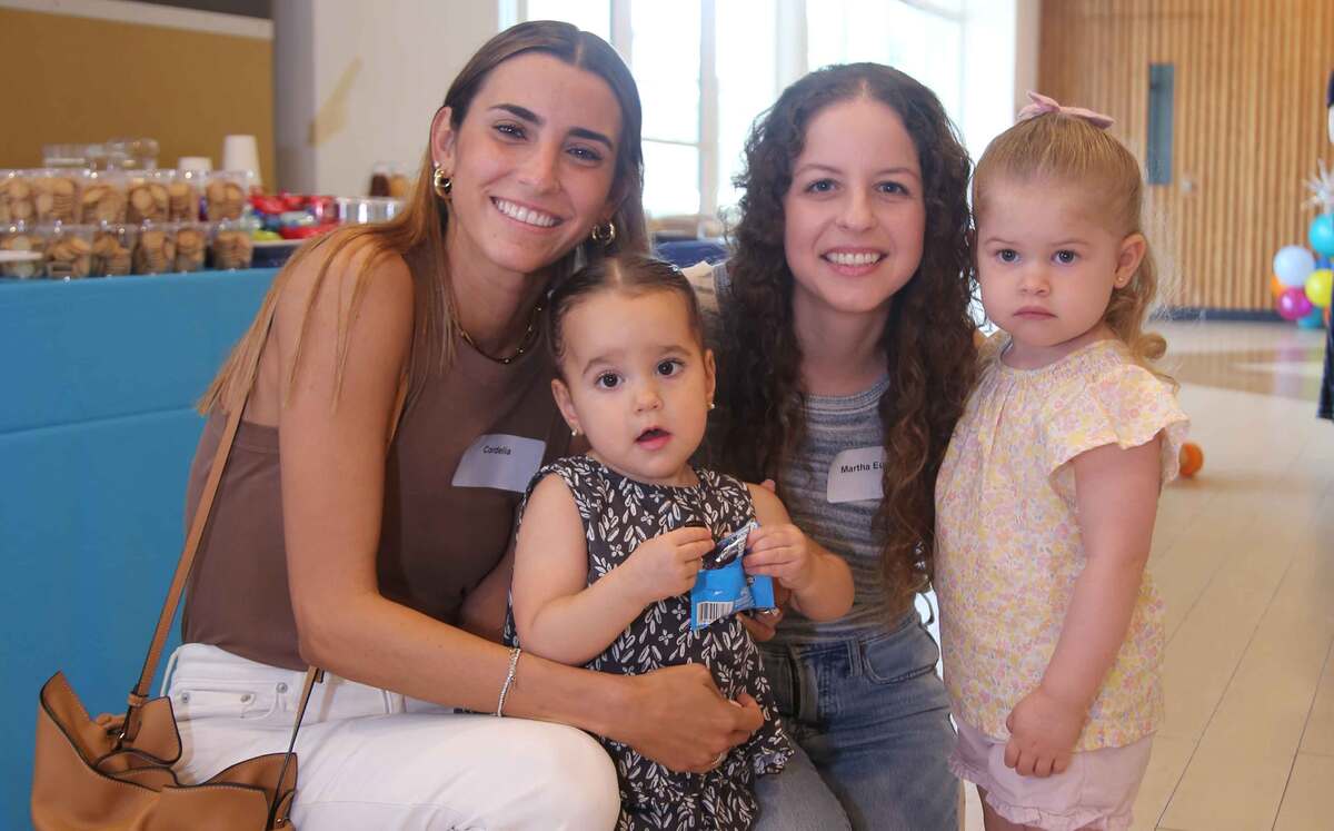 Cordelia Guerra, Maru Quintero, Carola Kalifa y Elisa Lozano