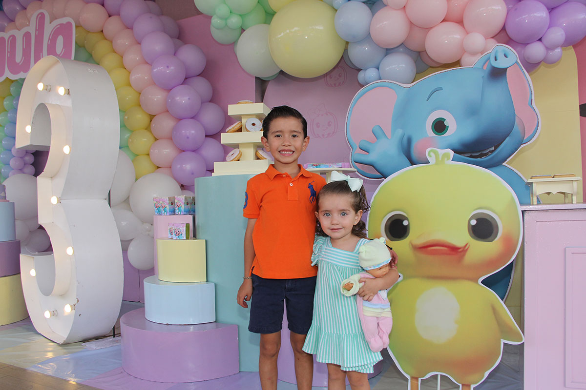 Daniel Gómez Richaud e Inés Gómez Richaud.