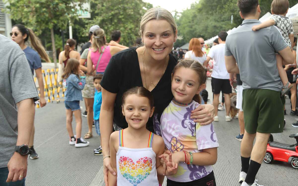 Lorena Molina, Camila Pérez e Ivanna Pérez