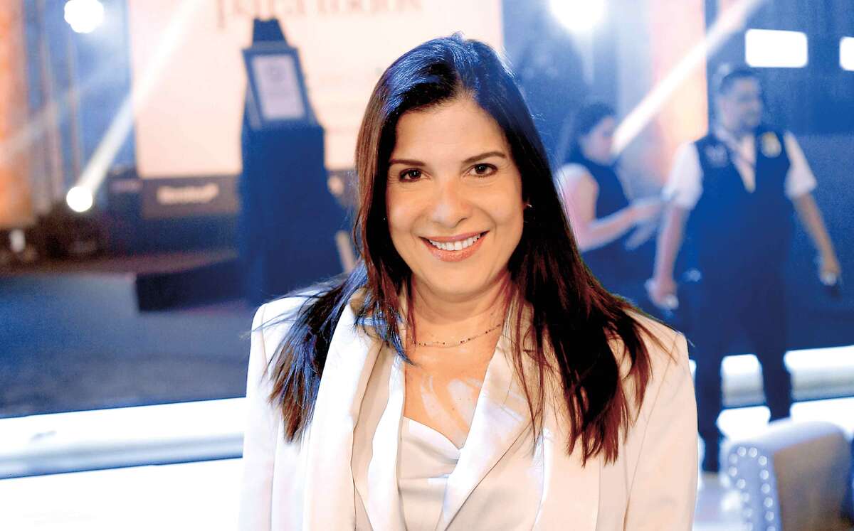 Lorenia Canavati