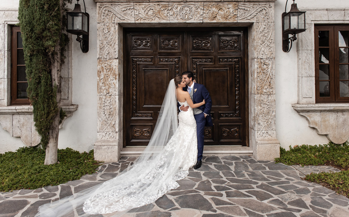 Mariana De la Maza y Bernardo Elizondo en San Miguel de Allende / Foto: Mino Mora
