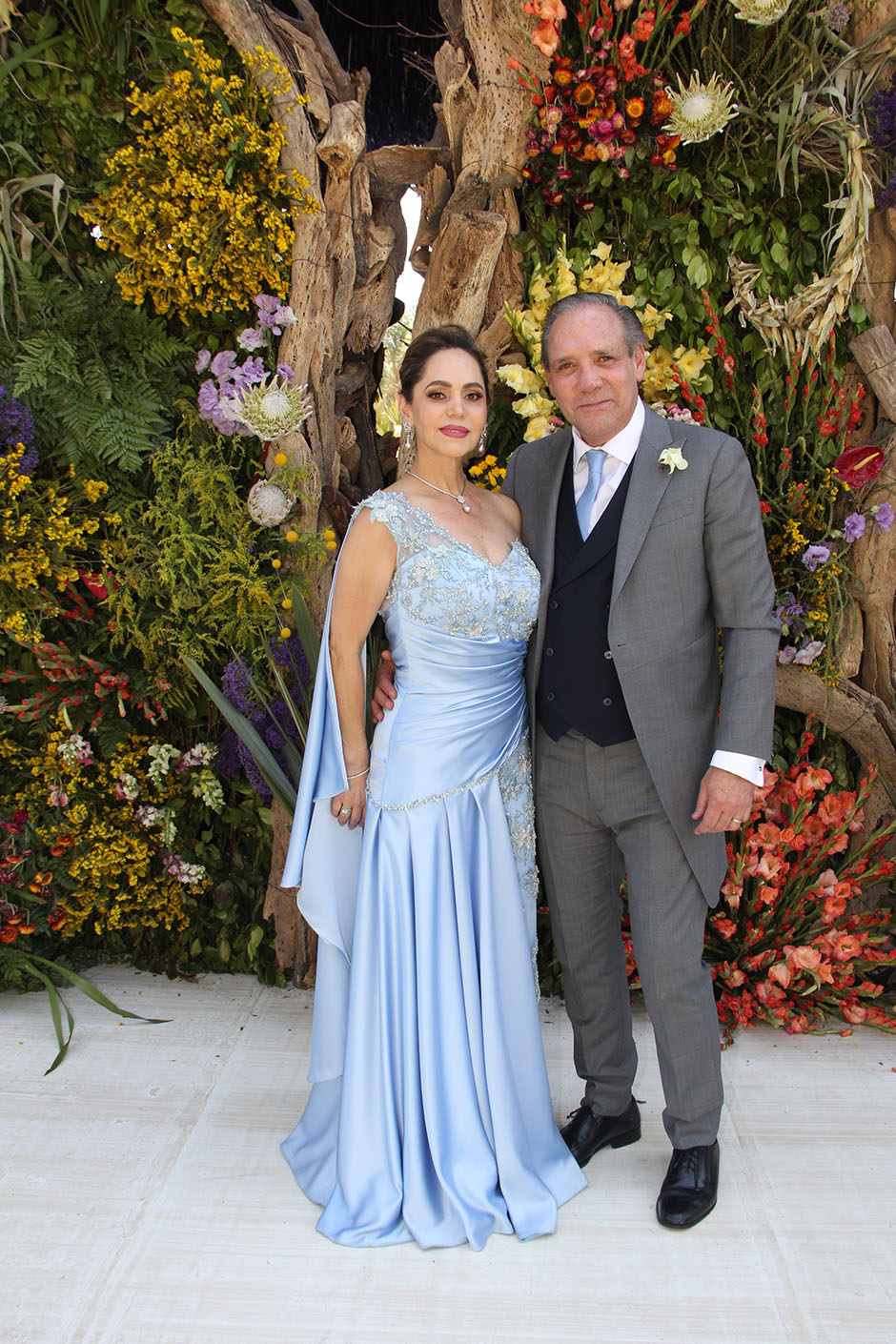04 Papás del novio. Bety Gómez de Cueva y Javier Cueva Tazzer