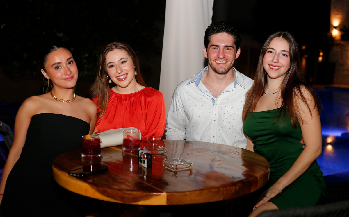 Regina Santiago, Vanessa Castello, Marcelo Leal y Paulina Garza / Foto: Daniel Saldívar