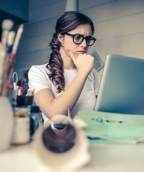 Supera el síndrome del impostor y empodérate como mujer