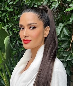 Salma Hayek da con el bikini más empoderador para las latinas (Foto: Instagram)