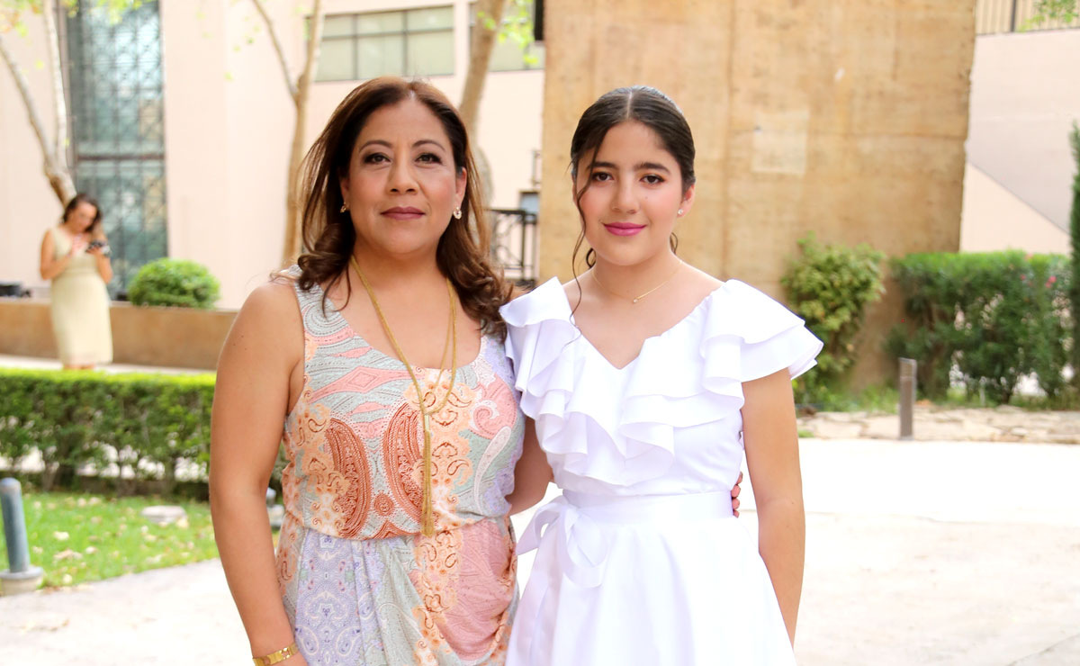 Claudia y Ana