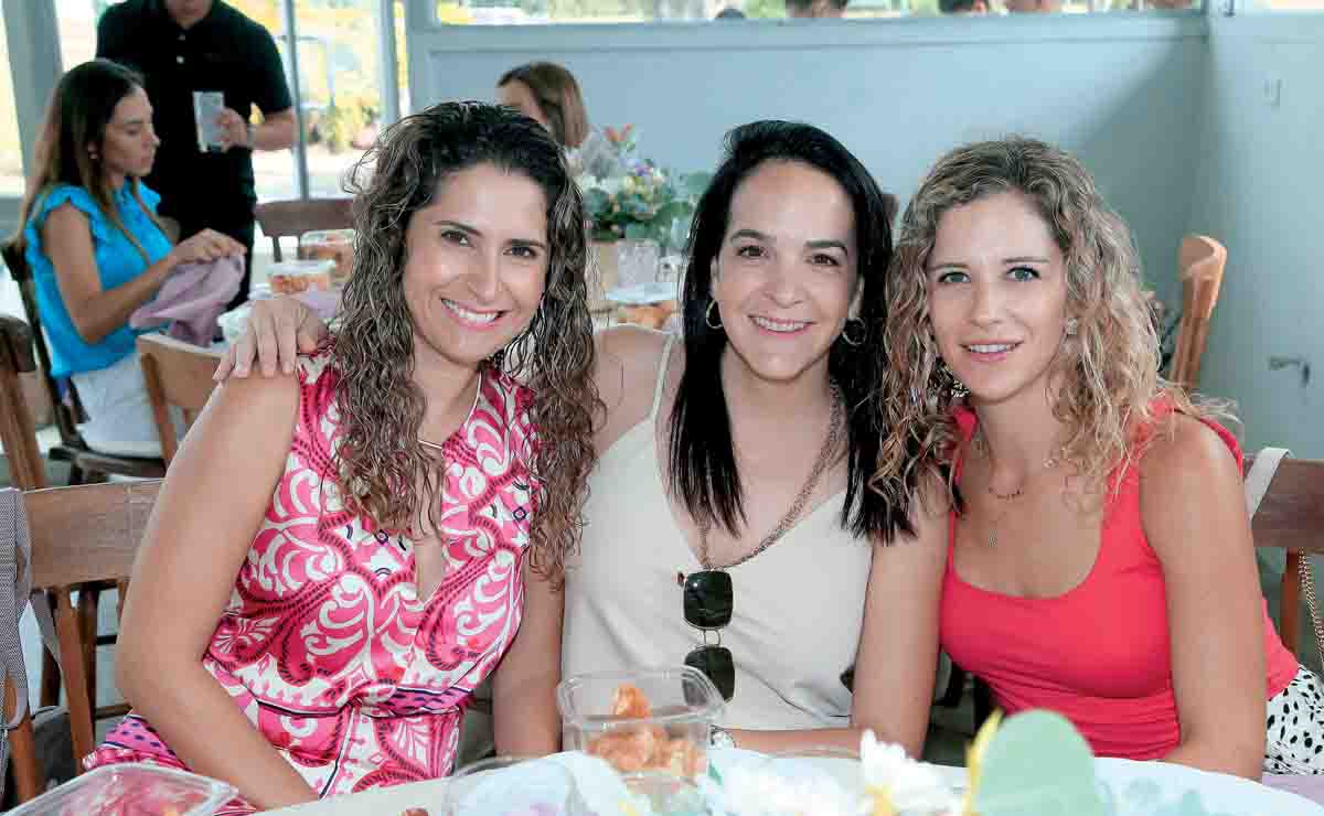 Diana Guajardo, Ninfa Elizondo y Gabriela Martínez / Fotos: Omar Valdez