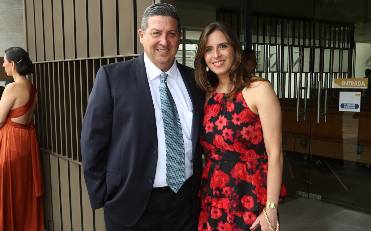 Óscar Odriozola y Elisa De la Torre de Odriozola / Foto: Roberto Alvarado