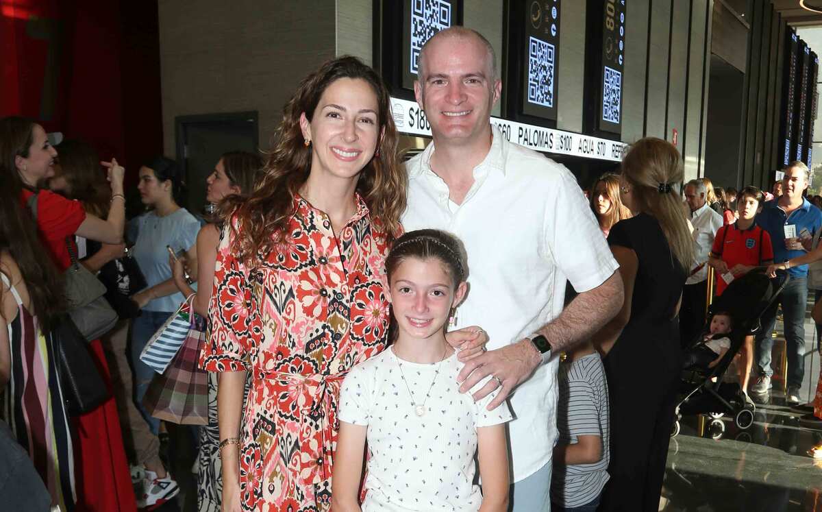 Silvia González de Belden, Jorge Belden y Mariana Belden