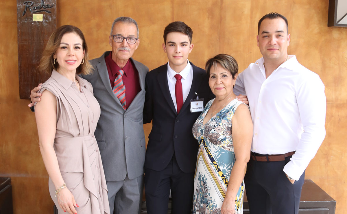 Tere, Juan, Alejandro, María e Ignacio