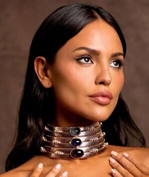Eiza González luce el traje de baño de látex en tendencia (Instagram)