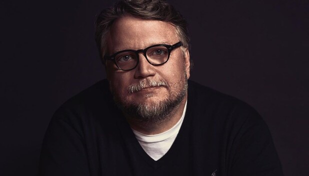 Guillermo del Toro compra un hermoso bungalow en California.