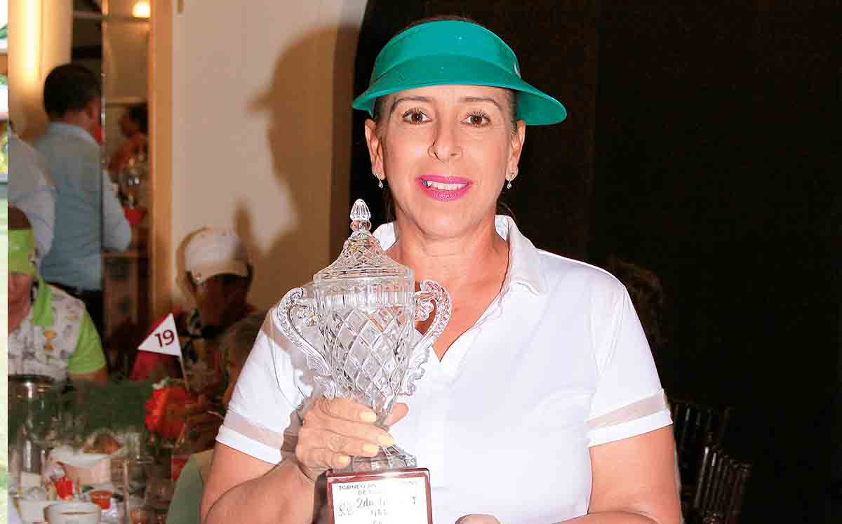 LAURA GARCÍA una de las galardonadas