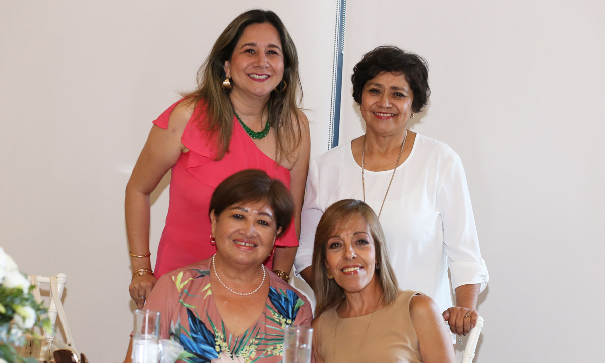 Brenda, Elena, Jesu y Patricia