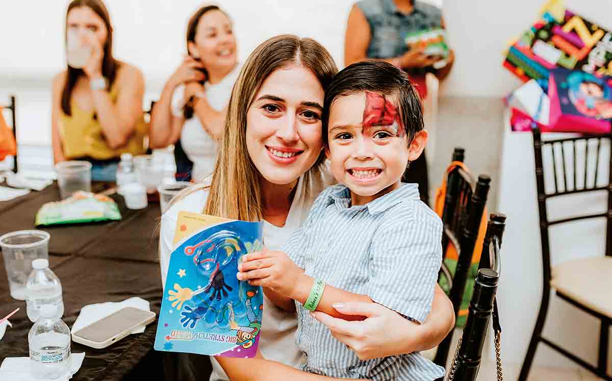 BÁRBARA STOLBERG Y LUCAS TORRE