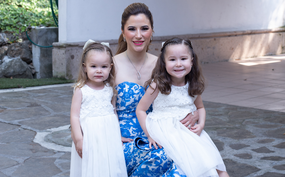 Alina Elosúa, Giselle Elizondo de Elosúa y Ximena Elosúa / Foto: Omar Valdez