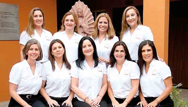 MARCELA TAMAYO, ELVIA CONTRERAS, GABRIELA SANMIGUEL, ILEANA DE IBARRA, SANDRA GONZÁLEZ, CLAUDIA MARTÍNEZ, MARTHA HOLGUERA, DENISSE SUÁREZ Y ELSA MARY