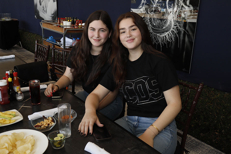 Daniela Félix y Emily Álvarez