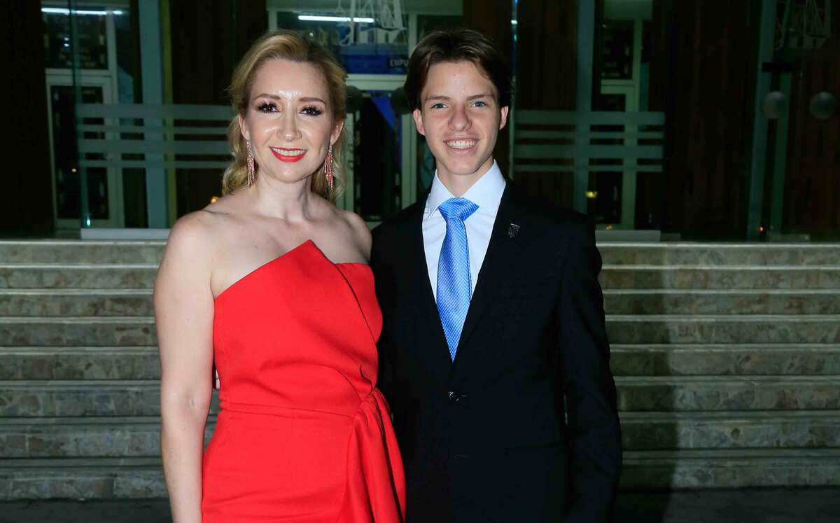 Gina Carrizales y Antonio Montoya