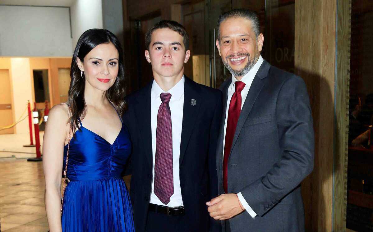 July Mogas de Ruiz, Santiago Ruiz y Carlos Ruiz