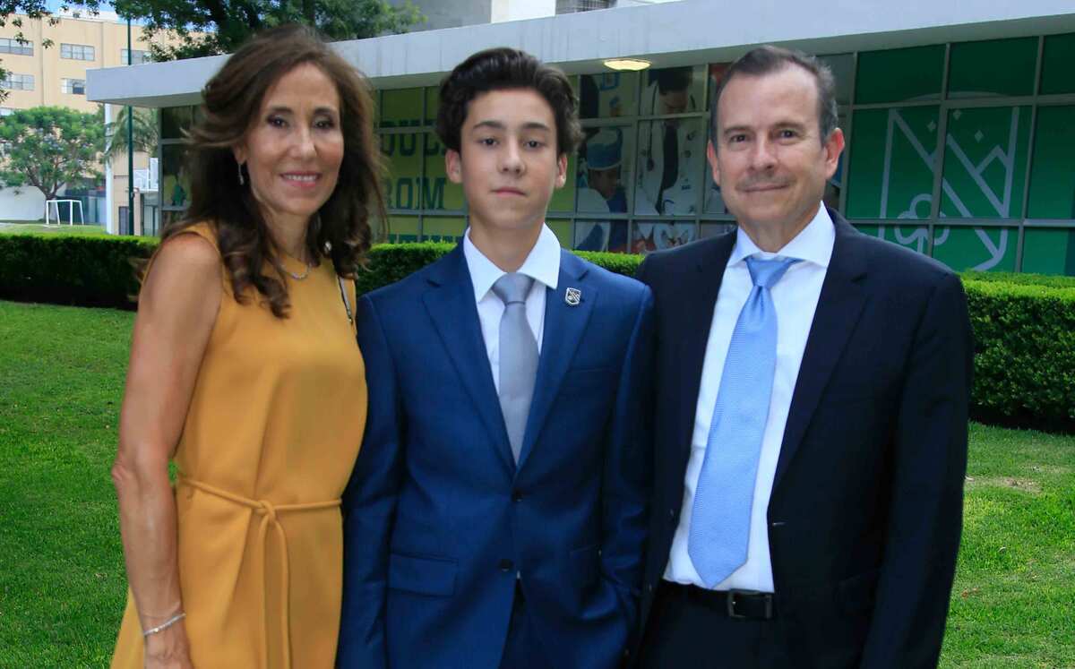 Maricarmen Fernández de González, Francisco González y Alfonso González