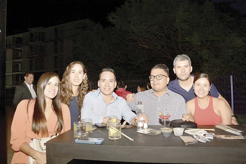 Ruth-Miranda,-Claudia-Magallón,-Armando-Bravo,-José-Luis-Azuceno,-Paulina-Vaca-y-Eduardo-Márquez