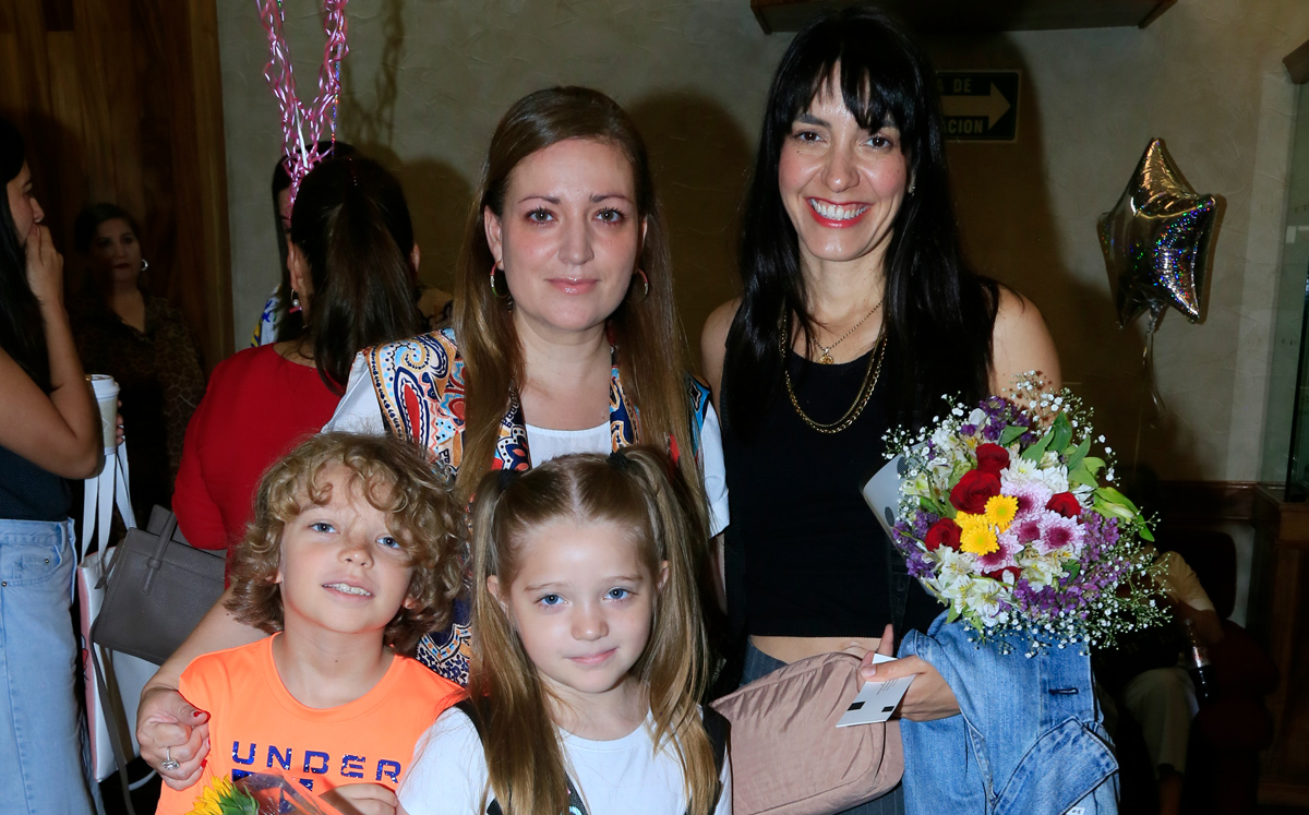 Sebastián Saldaña, Nora Casasús, Alondra Saldaña y Priscila Orfanos / Foto: Omar Valdez