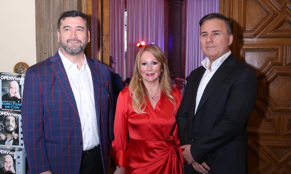 Carlos Peña, Lily Ayala y Jorge Lerdo de Tejada