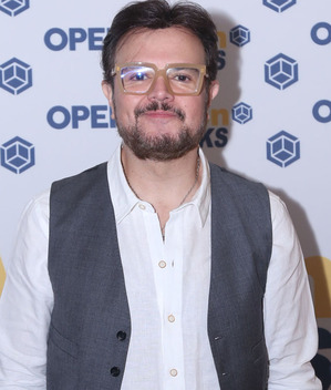 Aleks Syntek