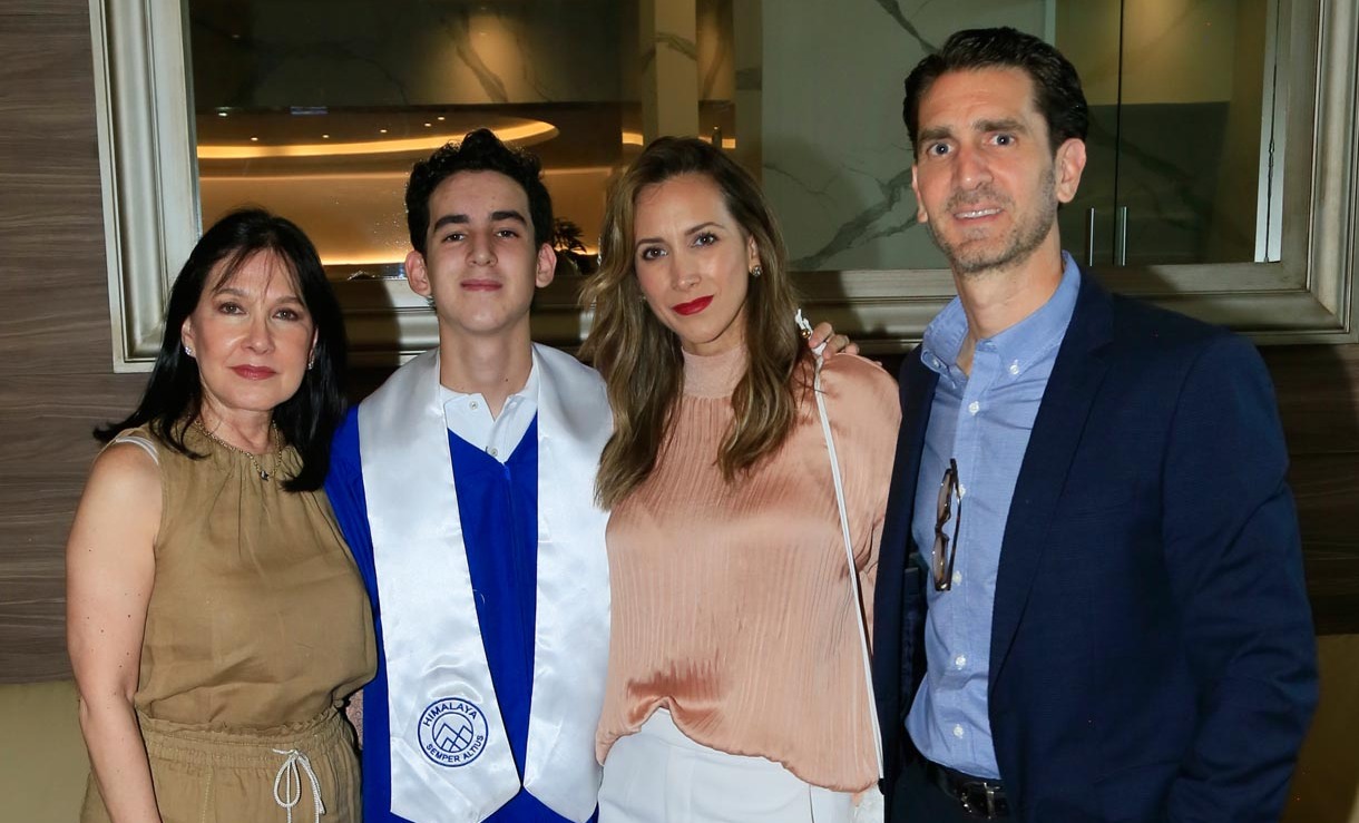 Liz Barraza, Andrés Marcelo Margáin, Lisa Barraza y Marcelo Margáin