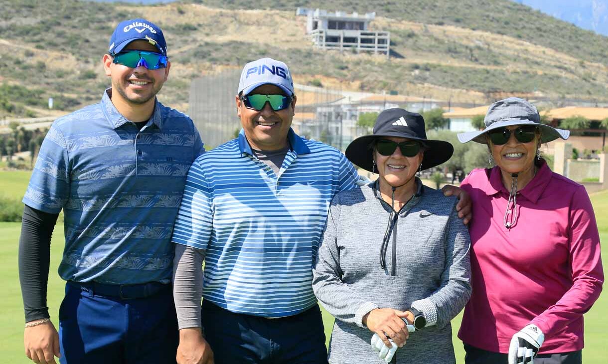 Alan Peña Fernando Ruíz, Carmen Ruíz y Mirthala Ruíz