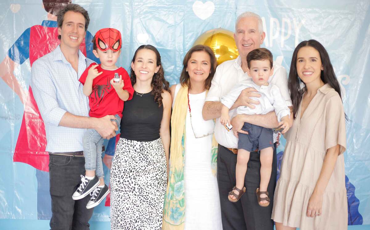Jordi Palacios, Jordi Palacios, Gaby Pérez, Gabriela Simón, Donato Pérez, Jerónimo Fernández y Estefanía Pérez