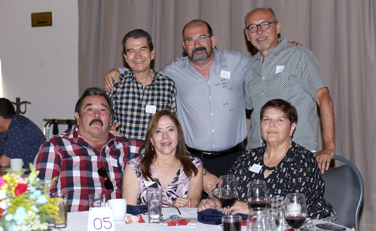 José, Javier, Harver, David, Lety y Gabriela