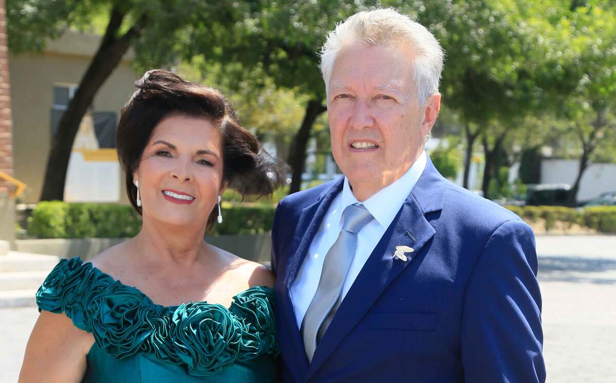 Papás del novio. Lourdes de Pro y Jaime Pro
