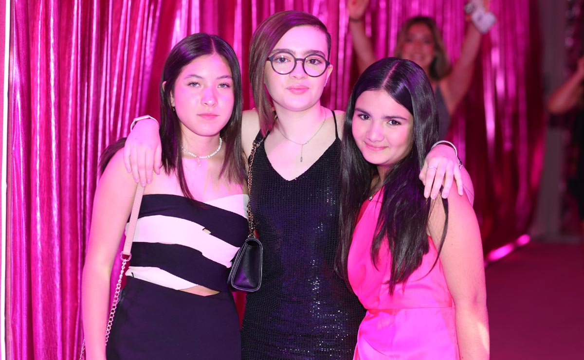 Vanessa, Camila y Ana