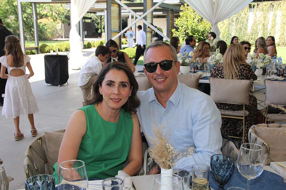 Elizabeth Sandoval y Gustavo Tejeda.