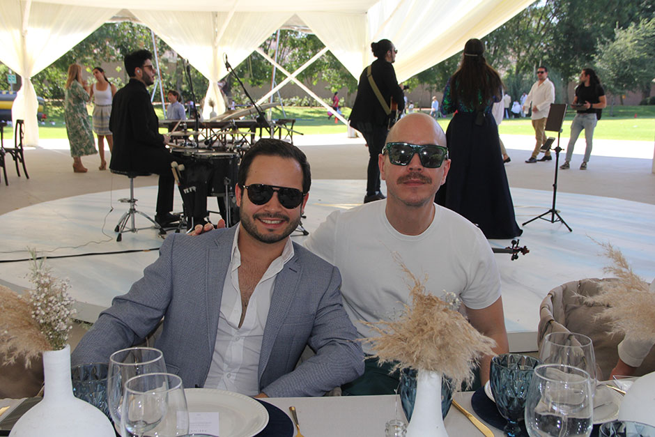 Mario Michel y Juan Pablo Partida.Karla Rueda y Jorge Castro