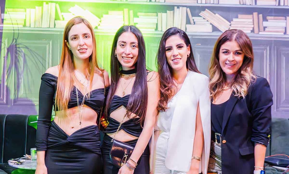 Miriam Gutierrez, Marian Porras, Ari Gutierrez y Natali Villar