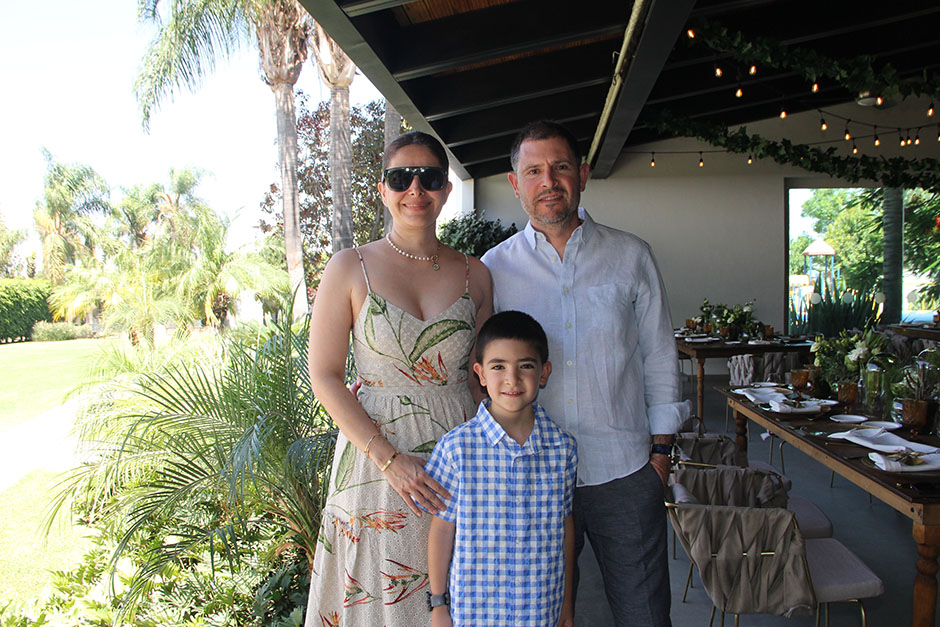 Giselle Kuri, Khalil Hitti y Antoan Hitti.