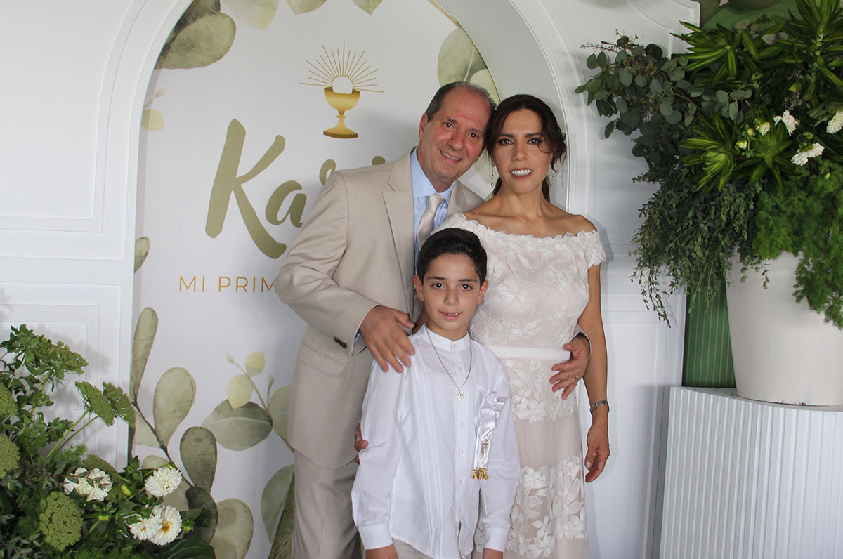 01 Jorge Gresati, Mayra Pérez Blanco y Karim Gresati