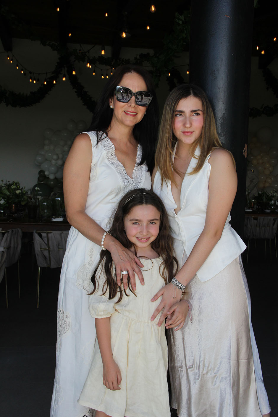 Lilian Muñoz, Alejandra Salazar y Ágela Salazar
