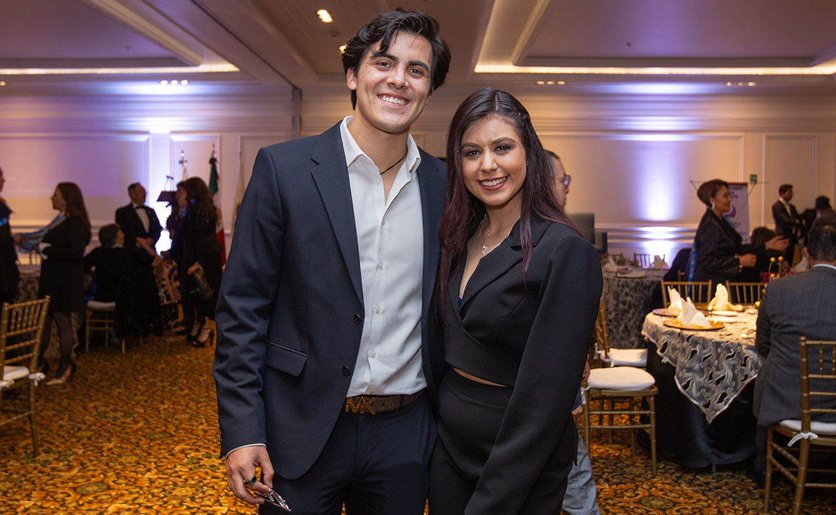 Héctor Uliasy Daniela Garduño